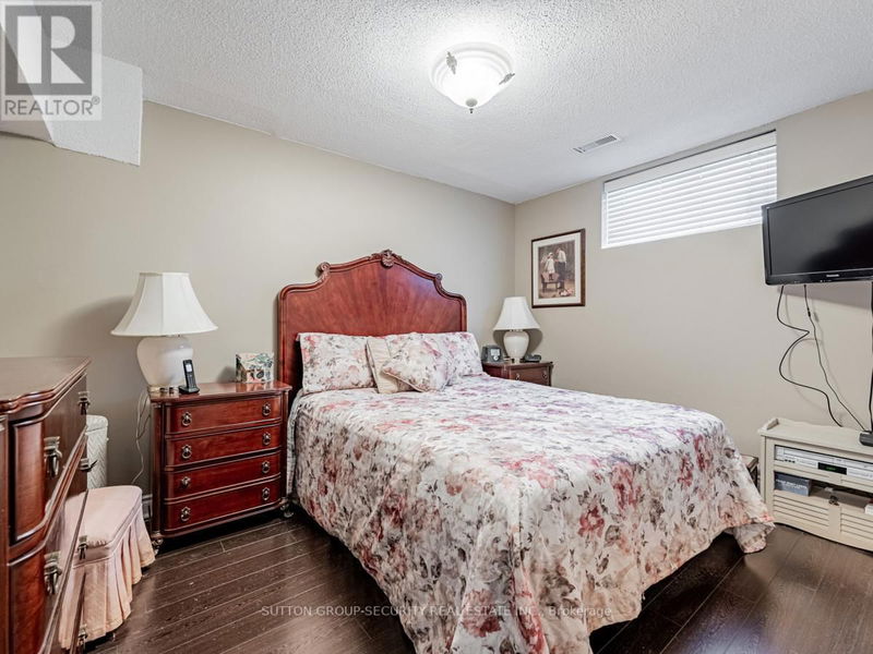 51 Kingsview Boulevard  Toronto (Kingsview Village-The Westway), M9R1T7 | Image 20