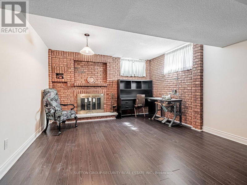 51 Kingsview Boulevard  Toronto (Kingsview Village-The Westway), M9R1T7 | Image 22