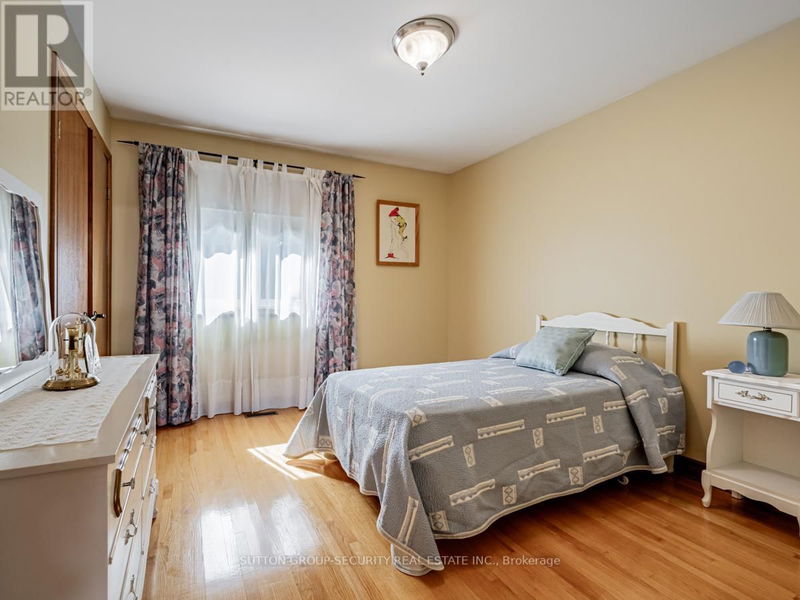 51 Kingsview Boulevard  Toronto (Kingsview Village-The Westway), M9R1T7 | Image 29