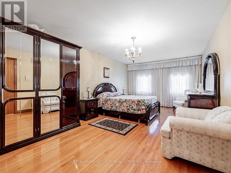 51 Kingsview Boulevard  Toronto (Kingsview Village-The Westway), M9R1T7 | Image 31