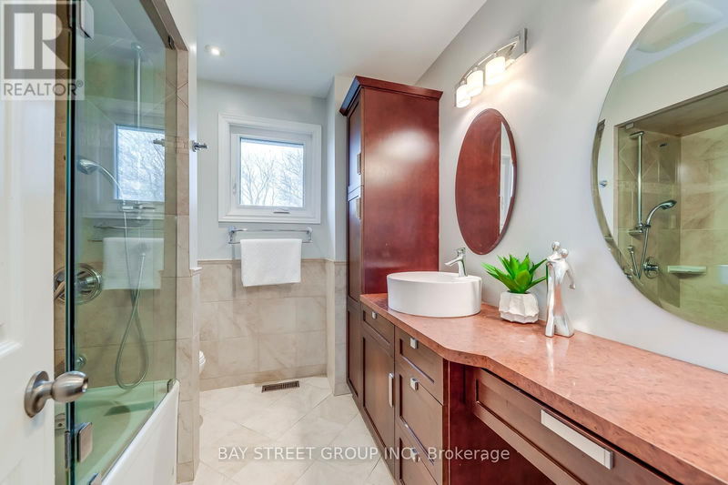 1152 Montrose Abbey Drive  Oakville (Glen Abbey), L6M1E5 | Image 30