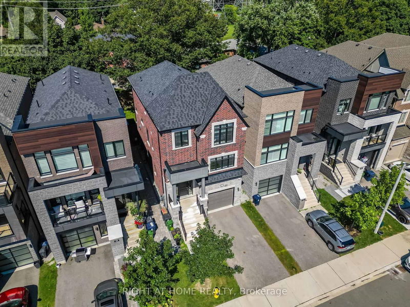 18 Kipling Grove Court  Toronto (Princess-Rosethorn), M9B0C6 | Image 32