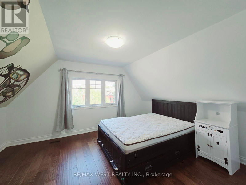 164 Dunn Avenue  Toronto (South Parkdale), M6K2R6 | Image 21