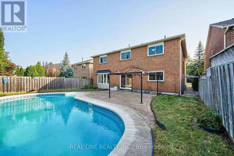 1321 Monks Passage null  Oakville (Glen Abbey), L6M1K6 | Image 39