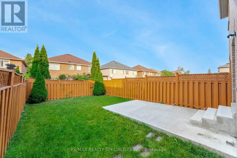 27 Coachwhip Road  Brampton (Sandringham-Wellington), L6R1X9 | Image 32