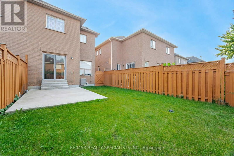 27 Coachwhip Road  Brampton (Sandringham-Wellington), L6R1X9 | Image 34