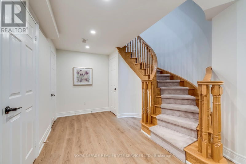  10 - 2303 Hill Ridge Court  Oakville (West Oak Trails), L6M3N3 | Image 25