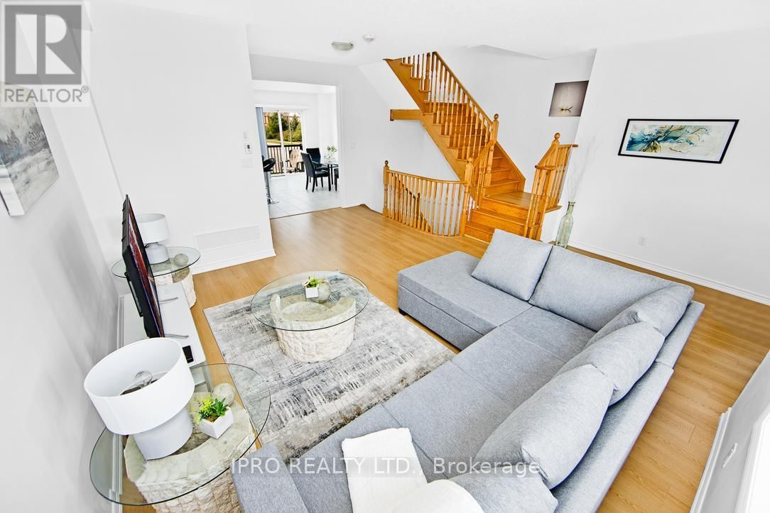2 POMARINE WAY Image 12