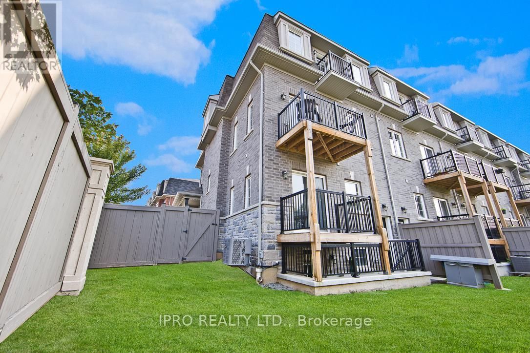2 POMARINE WAY Image 30