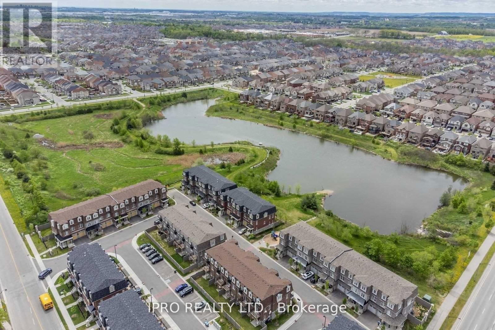 2 POMARINE WAY Image 32