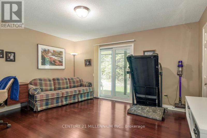 19007 Mountainview Road  Caledon, L7K2G6 | Image 34