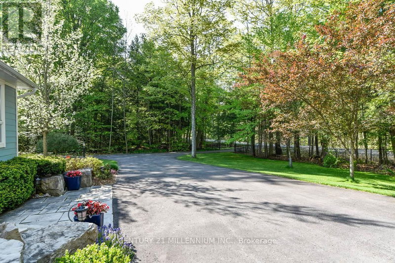 19007 Mountainview Road  Caledon, L7K2G6 | Image 5