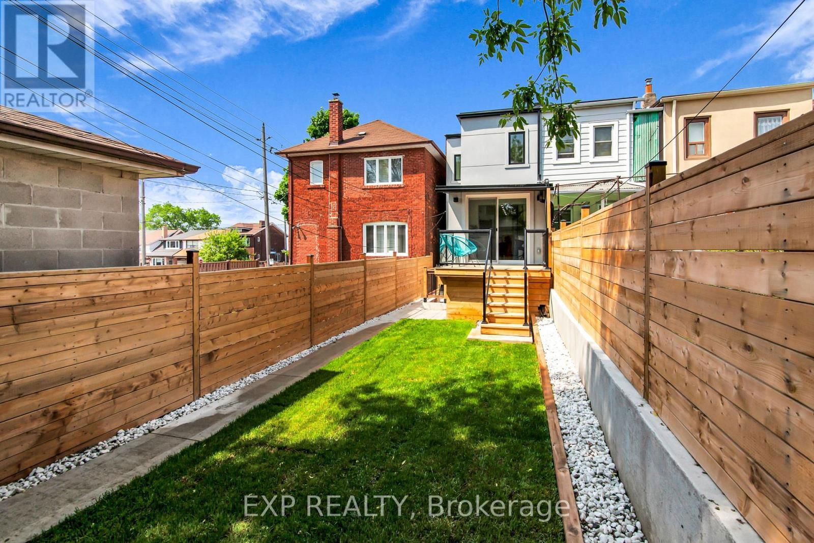 167 SELLERS AVENUE Image 36