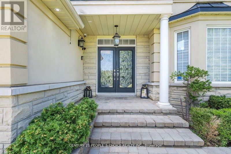 65 Louvain Drive  Brampton (Vales of Castlemore North), L6P1Y9 | Image 5