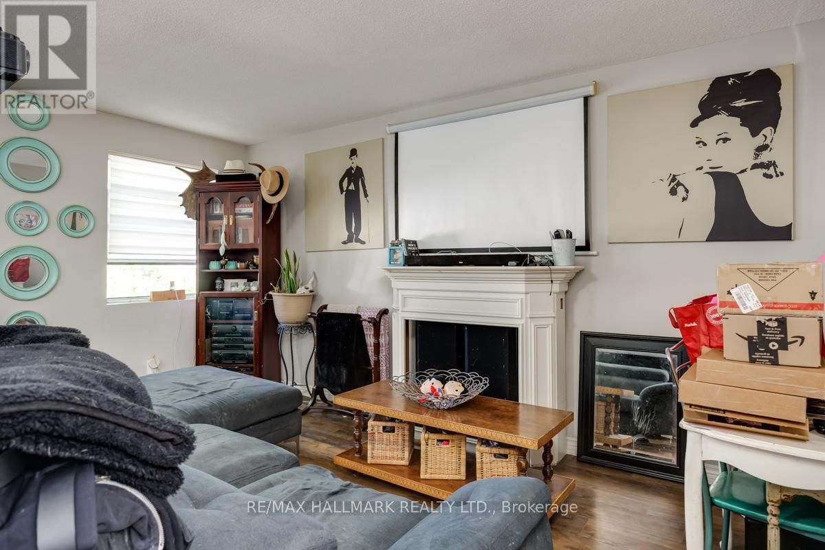 12 SNIDER AVENUE Image 32