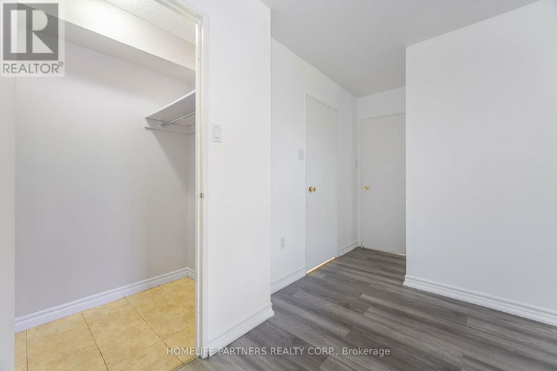  303 - 40 Panorama Court  Toronto (Mount Olive-Silverstone-Jamestown), M9V4M1 | Image 17