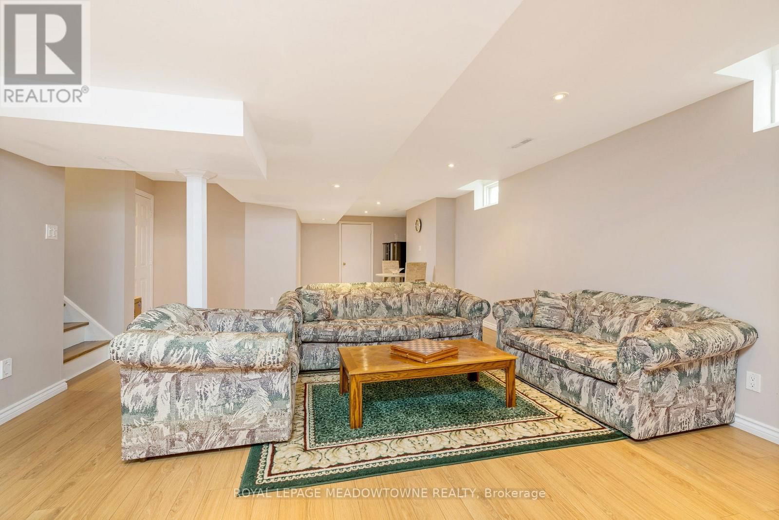 15074 DANBY ROAD Image 27