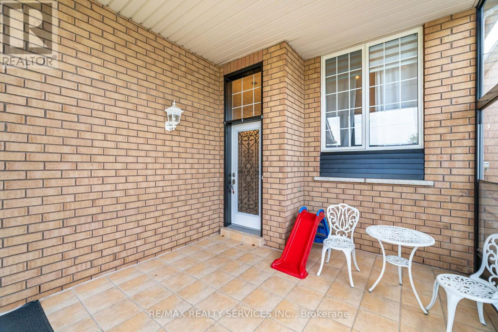 54 FLETCHERS CREEK BOULEVARD Image 7