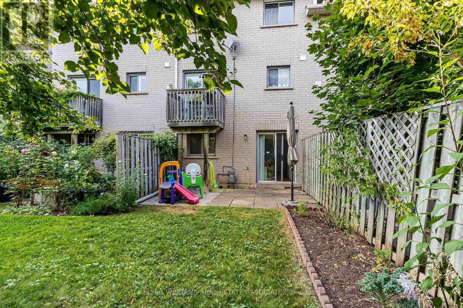 75 - 5525 PALMERSTON CRESCENT Image 40