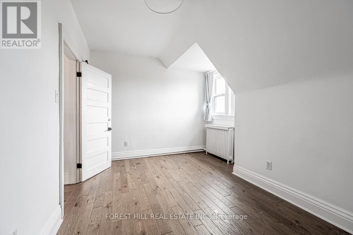 915 OSSINGTON AVENUE Image 23