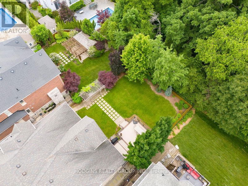 1857 Ivygate Court  Mississauga (Erin Mills), L5L0A8 | Image 3