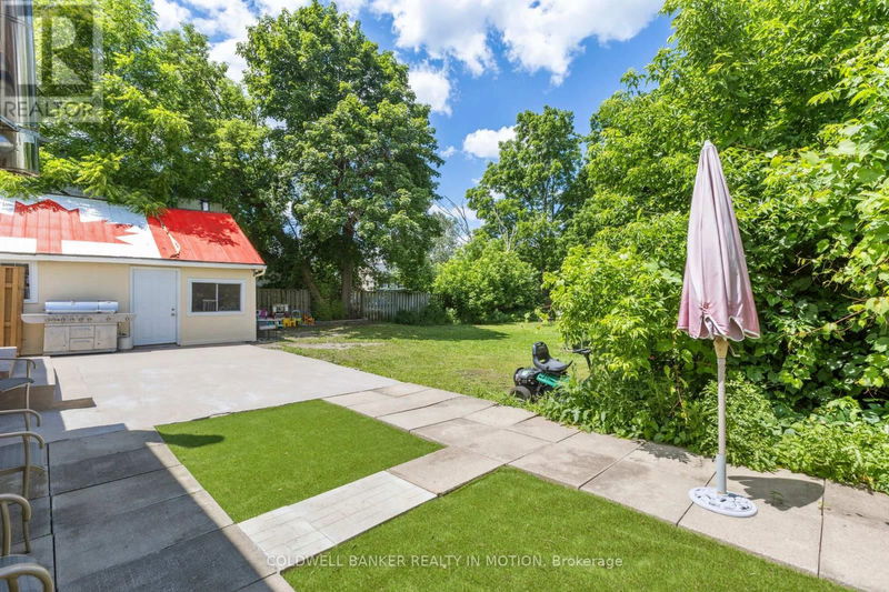 15 St Albans Drive  Halton Hills (Acton), L7J1C6 | Image 35