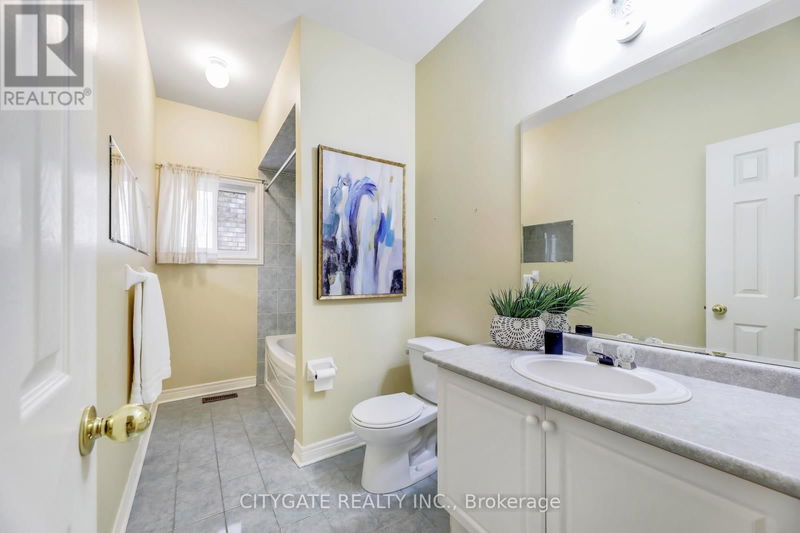 1057 Woodward Avenue  Milton (Dempsey), L9T6E4 | Image 20