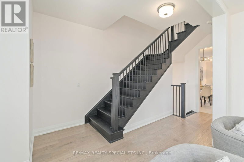 4009 Sixth Line  Oakville, L6H3P8 | Image 28