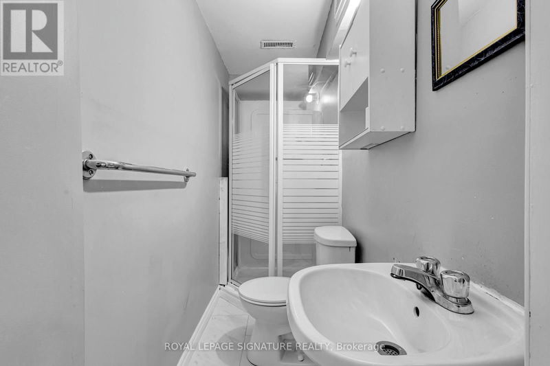  165 - 99 Bristol Road East Mississauga (Hurontario), L6Z3P4 | Image 28