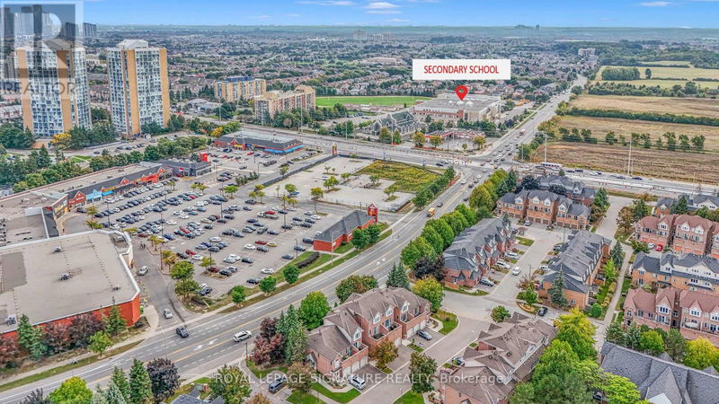  165 - 99 Bristol Road East Mississauga (Hurontario), L6Z3P4 | Image 37