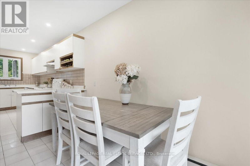 276 Lake Promenade null  Toronto (Long Branch), M8W1B3 | Image 12