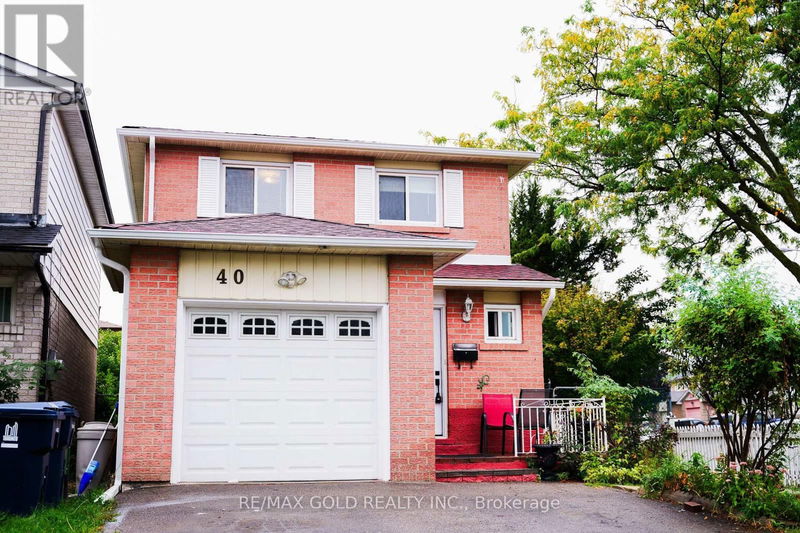 40 Glen Hollow Avenue  Toronto (West Humber-Clairville), M9W6C6 | Image 3