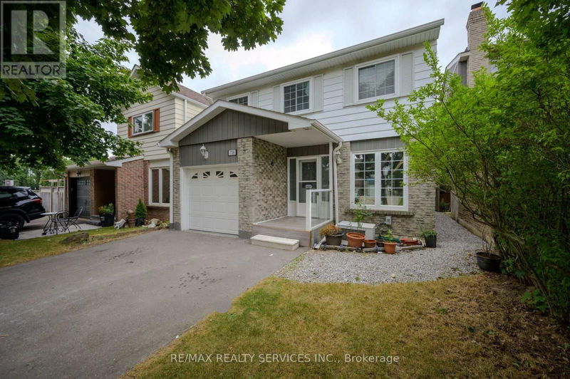 738 Briar Crescent  Milton (Dorset Park), L9T3Z8 | Image 3