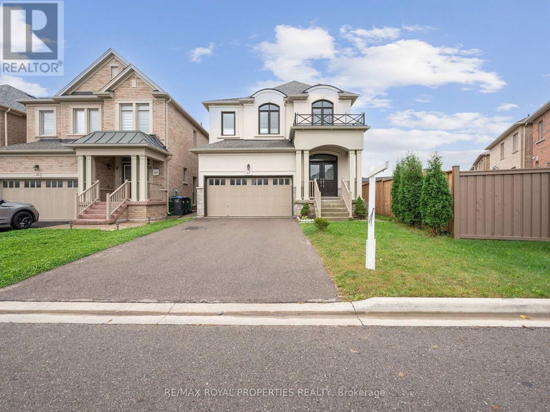 47 Dunley Crescent  Brampton (Credit Valley), L6X5G8 | Image 2