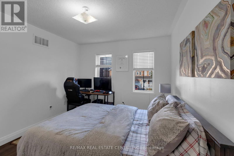 70 Jewel Crescent  Brampton (Sandringham-Wellington), L6R2P4 | Image 28