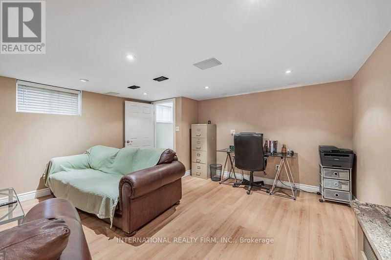 19 Culnan Avenue  Toronto (Islington-City Centre West), M8Z5A9 | Image 17