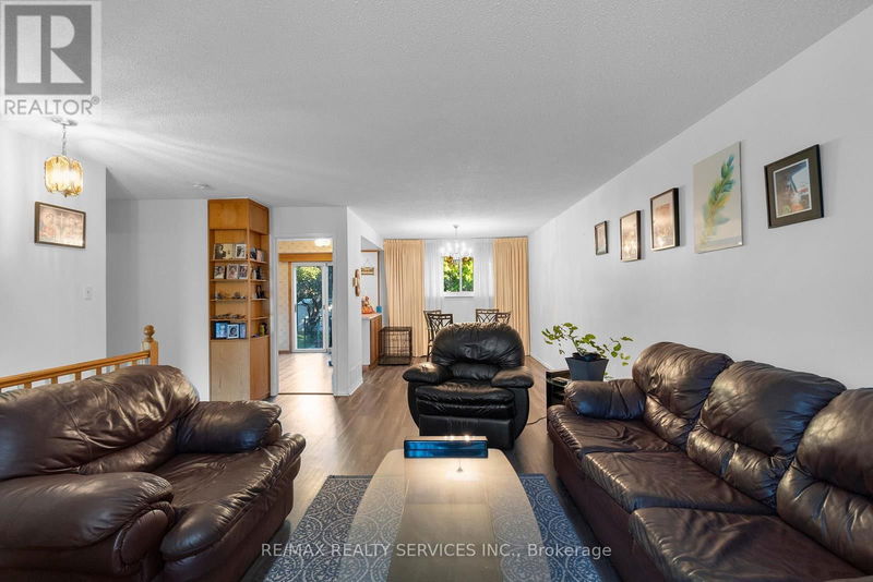 81 Glenforest Road  Brampton (Northgate), L6S1L8 | Image 4