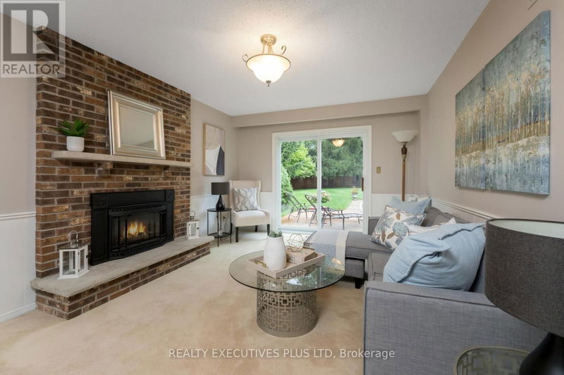 183 All Saints Crescent  Oakville (Eastlake), L6J5Y6 | Image 19