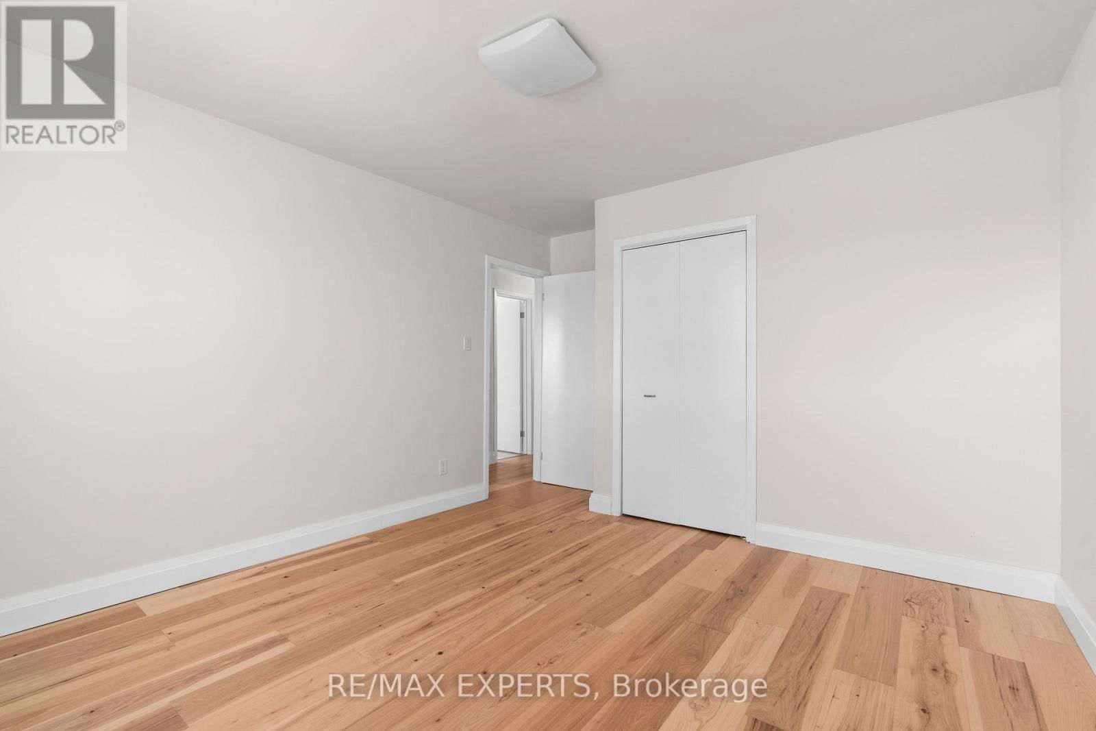 3 - 271 HARVIE AVENUE Image 31