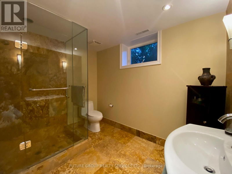 21 Raintree Path  Toronto (Eringate-Centennial-West Deane), M9S5A9 | Image 27