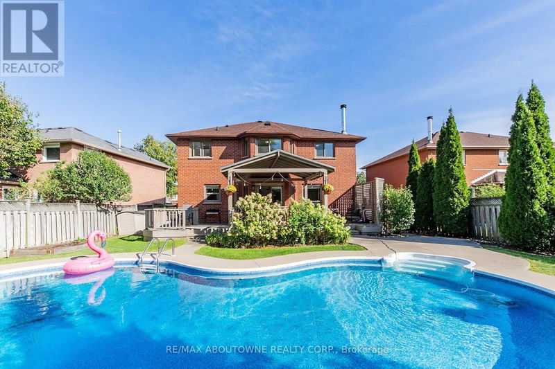 1534 Heritage Way  Oakville (Glen Abbey), L6M2Z7 | Image 33