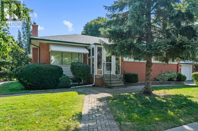 15 Sandwell Drive  Toronto (Willowridge-Martingrove-Richview), M9R3P9 | Image 1