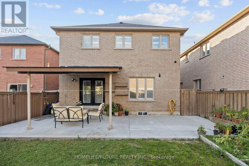 7 Vanwood Crescent  Brampton (Vales of Castlemore), L6P2X4 | Image 40