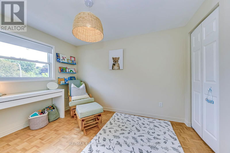 5010 Brady Avenue  Burlington (Appleby), L7L3X6 | Image 25