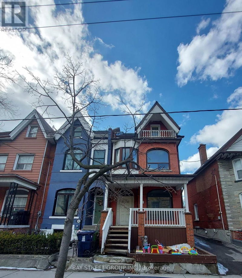 70 Lansdowne Avenue  Toronto (Roncesvalles), M6K2V9 | Image 1