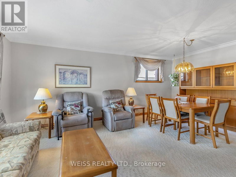 79 Cuffley Crescent South Toronto (Downsview-Roding-CFB), M3K1X6 | Image 5