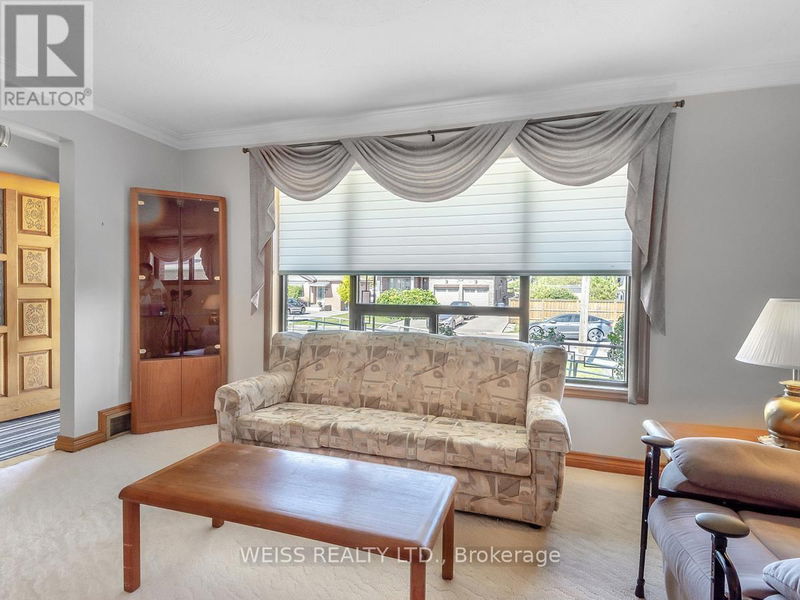 79 Cuffley Crescent South Toronto (Downsview-Roding-CFB), M3K1X6 | Image 7