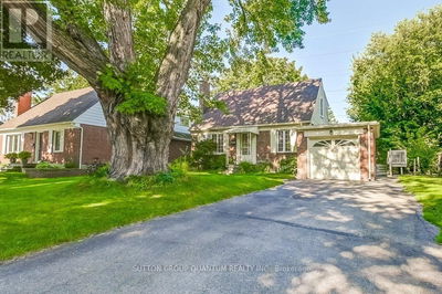 1021 Hedge Drive  Mississauga (Lakeview), L4Y1G3 | Image 1