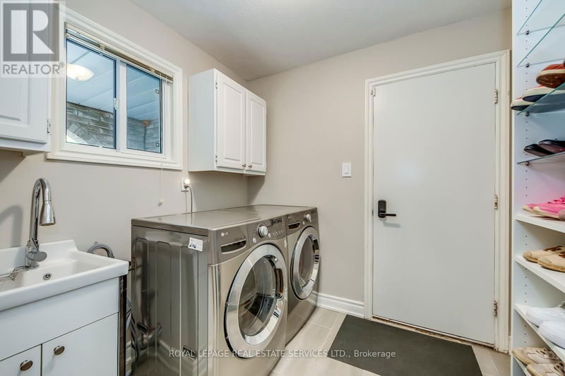 1460 Caulder Drive  Oakville (Eastlake), L6J5S9 | Image 17