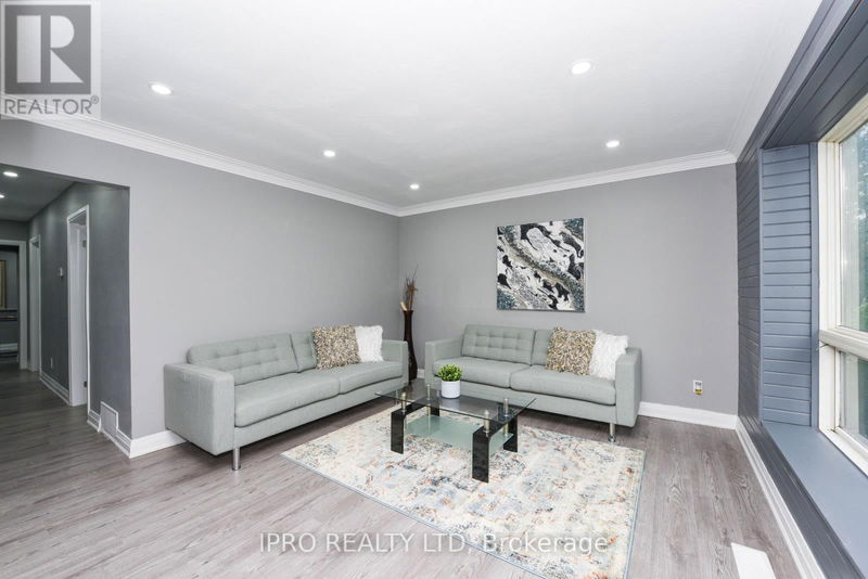 1259 Ogden Avenue  Mississauga (Lakeview), L5E2H5 | Image 4